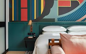 Caption By Hyatt Central Sydney